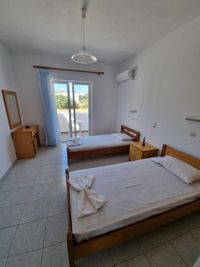 White Rose Apartment Kámpos Екстериор снимка
