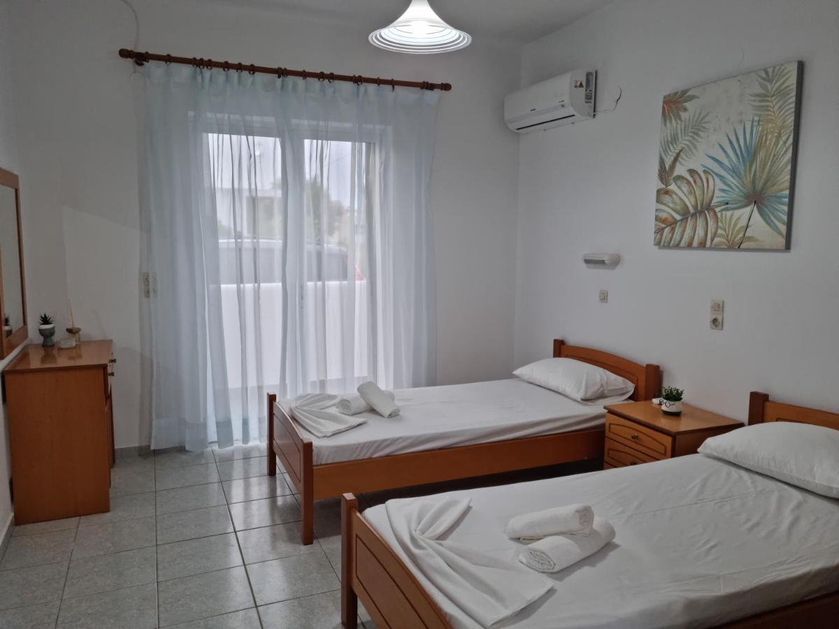 White Rose Apartment Kámpos Екстериор снимка